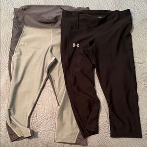 2 Pairs of Under Armour Athletic Crop Leggings Black and Gray